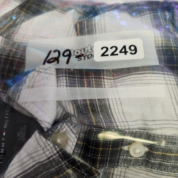 Tommy Hilfiger Women's XL Roll-Tab Sleeve 3/4 Button Plaid Pullover Top 2249 - Picture 10 of 10